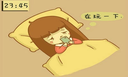 深夜手机党，当心视力健康，建议贴宅男视频在线看